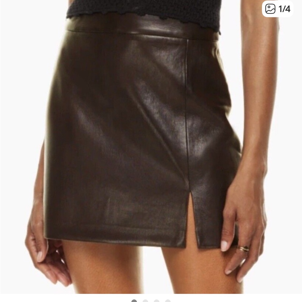Aritzia/wilfred mocha/burgundy skirt